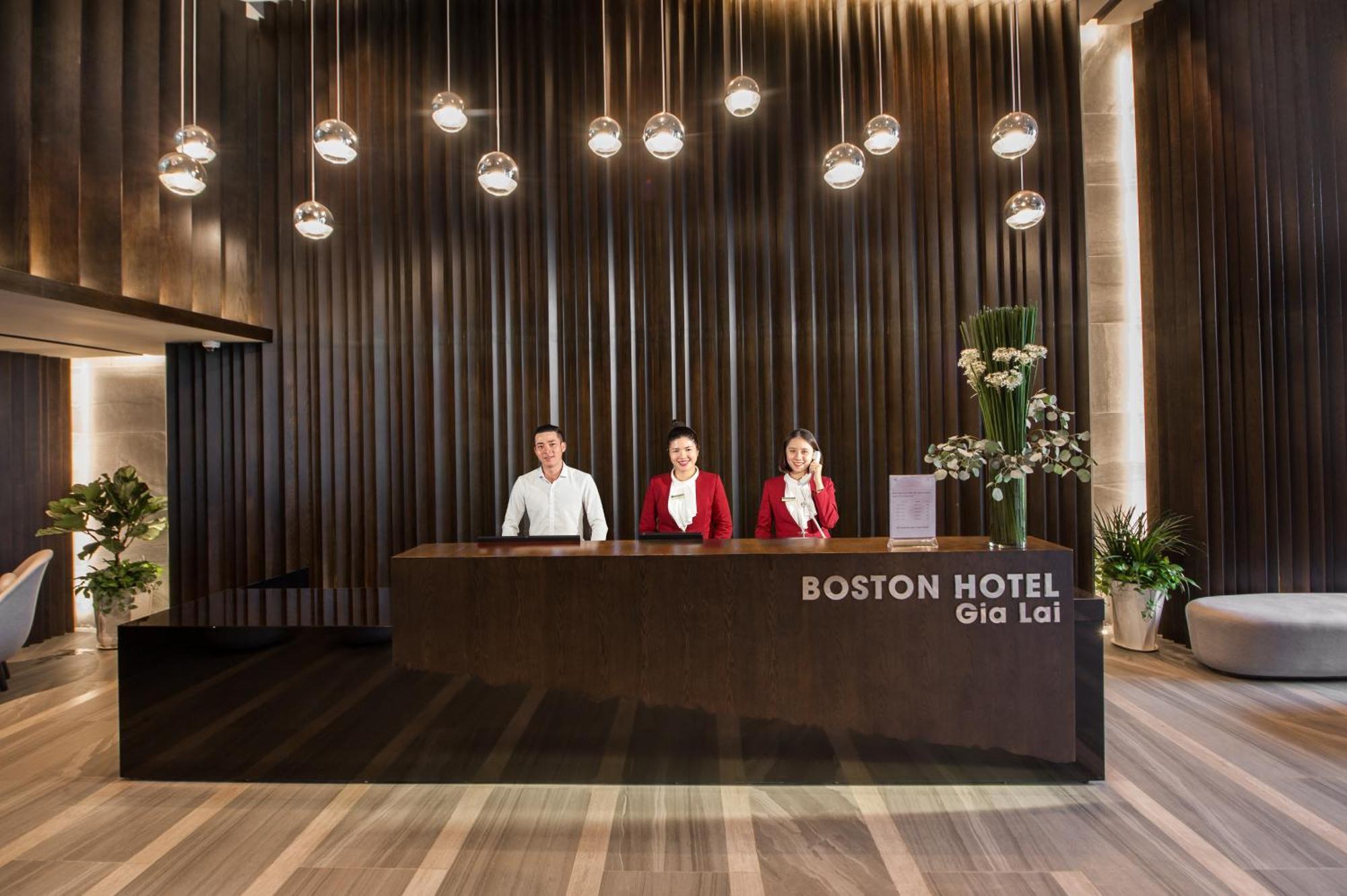 Boston Hotel Plây Ku Exterior foto